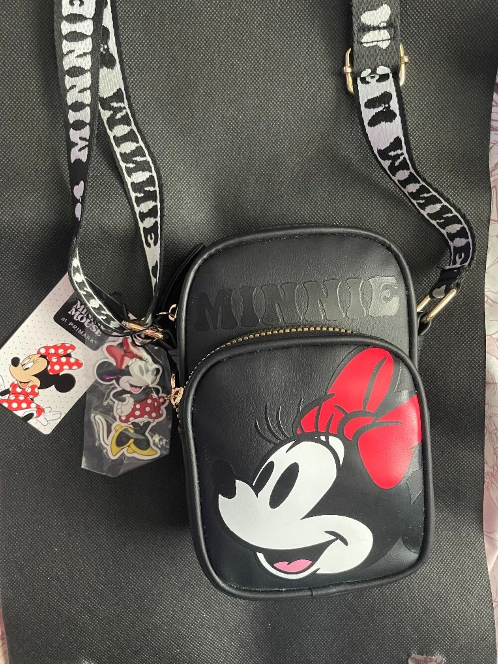 Poshmaek minnie crossbody
